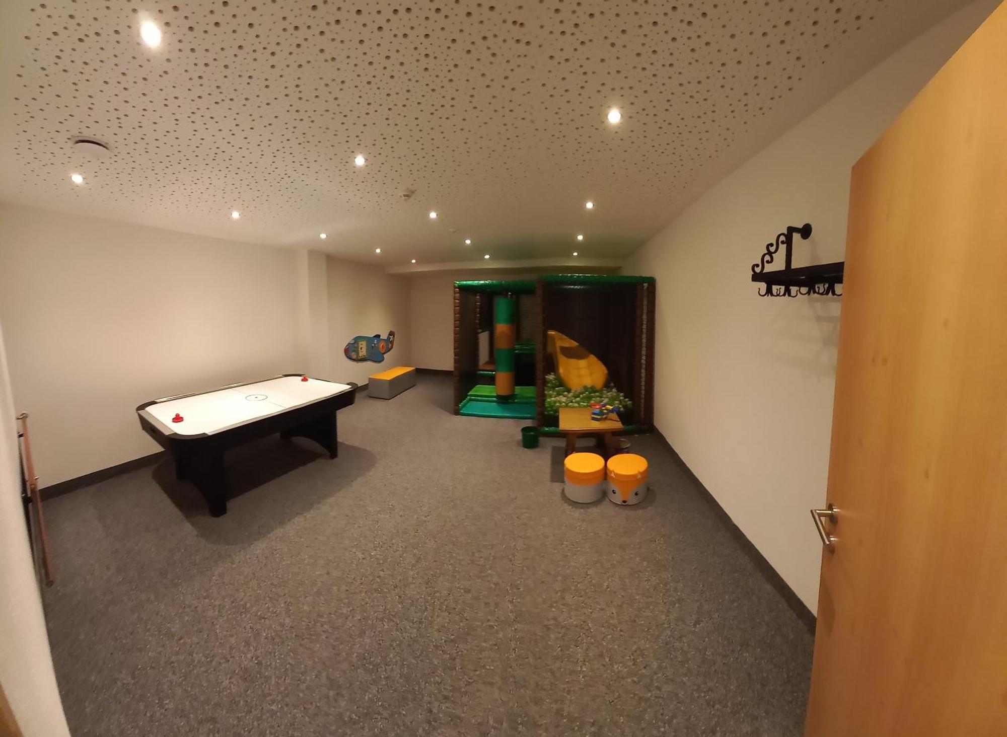 Hotel Gasthof Jaeger Zillertal Schlitters Bagian luar foto