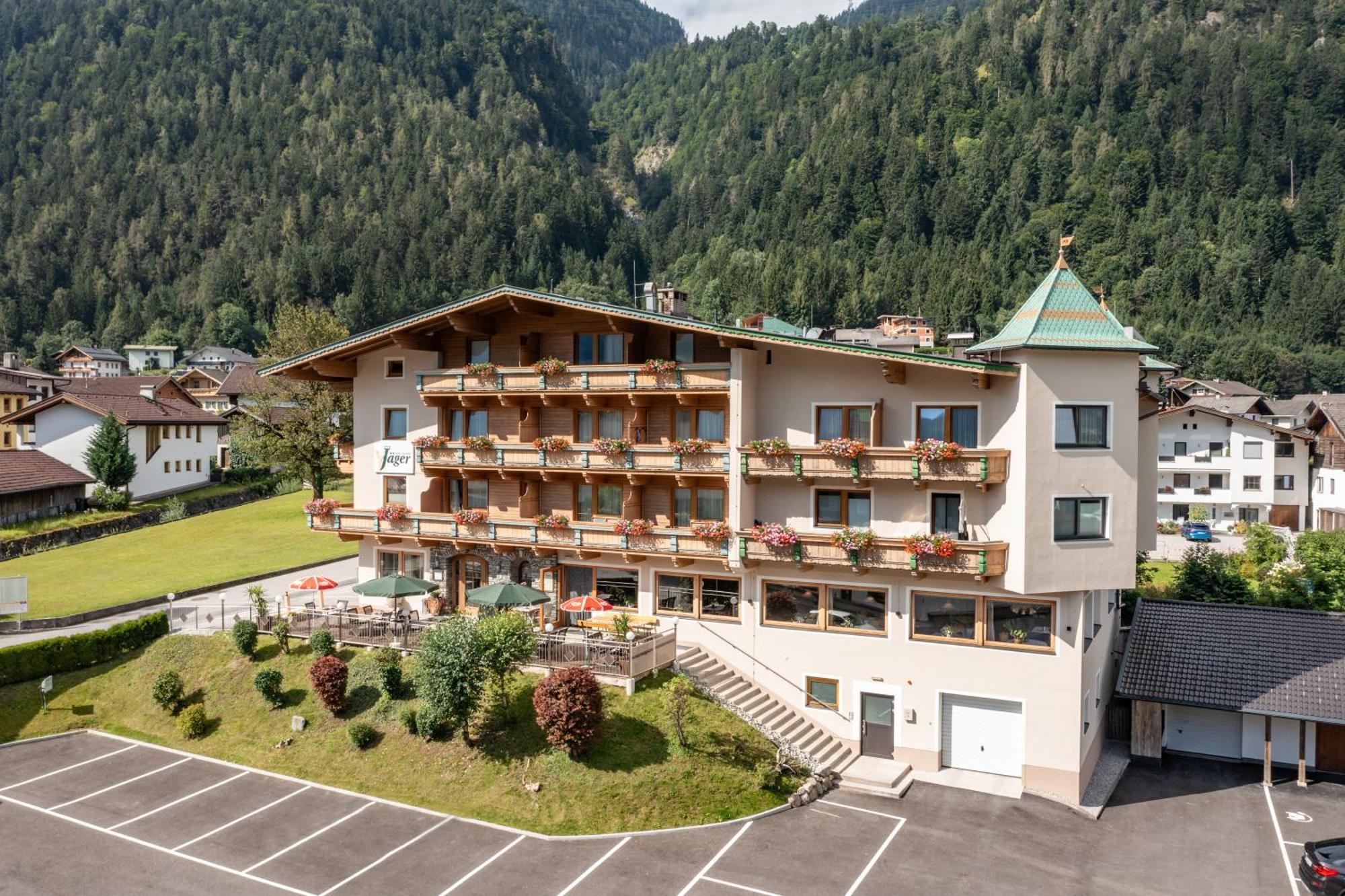 Hotel Gasthof Jaeger Zillertal Schlitters Bagian luar foto
