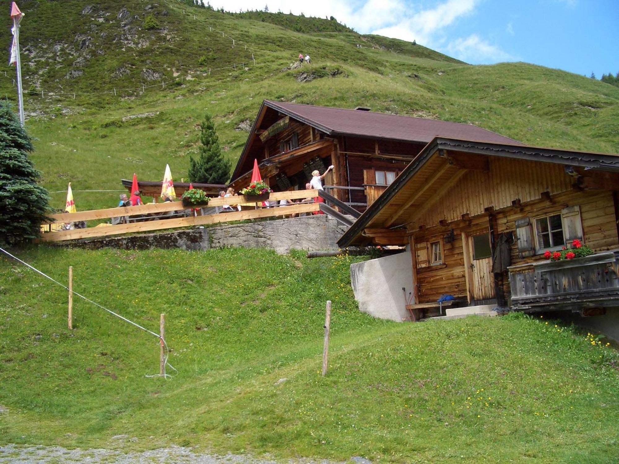 Hotel Gasthof Jaeger Zillertal Schlitters Bagian luar foto