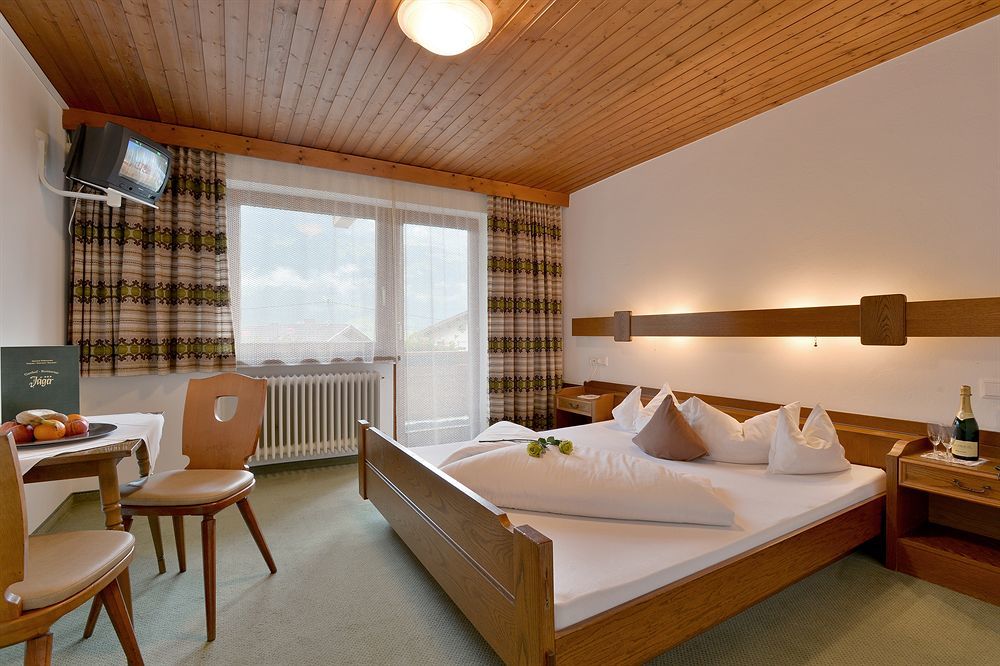 Hotel Gasthof Jaeger Zillertal Schlitters Bagian luar foto