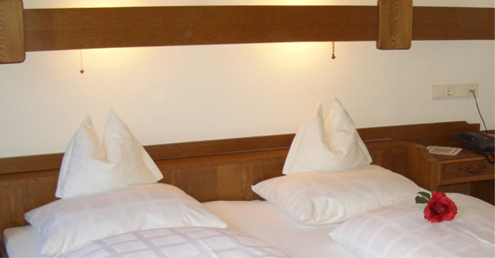 Hotel Gasthof Jaeger Zillertal Schlitters Bagian luar foto