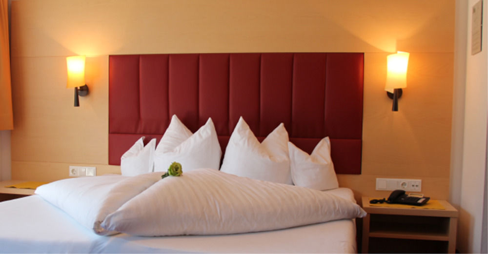 Hotel Gasthof Jaeger Zillertal Schlitters Bagian luar foto