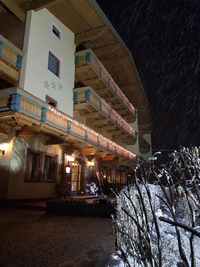 Hotel Gasthof Jaeger Zillertal Schlitters Bagian luar foto