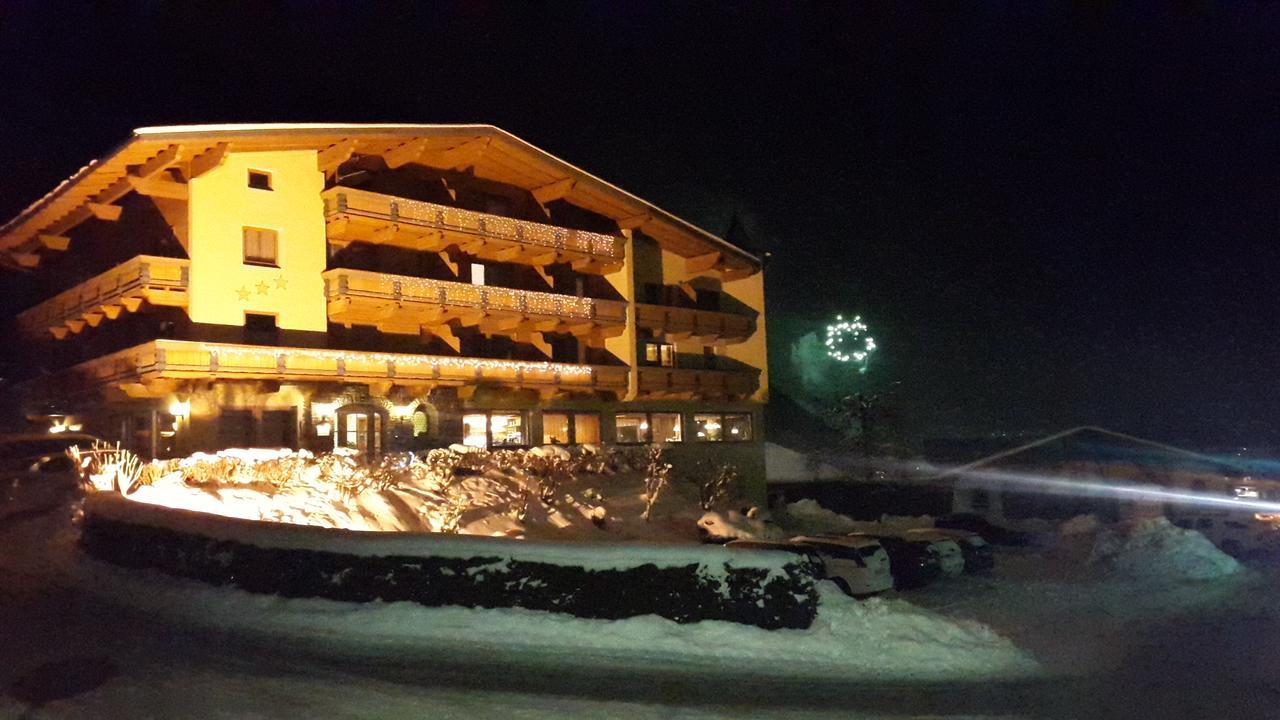 Hotel Gasthof Jaeger Zillertal Schlitters Bagian luar foto