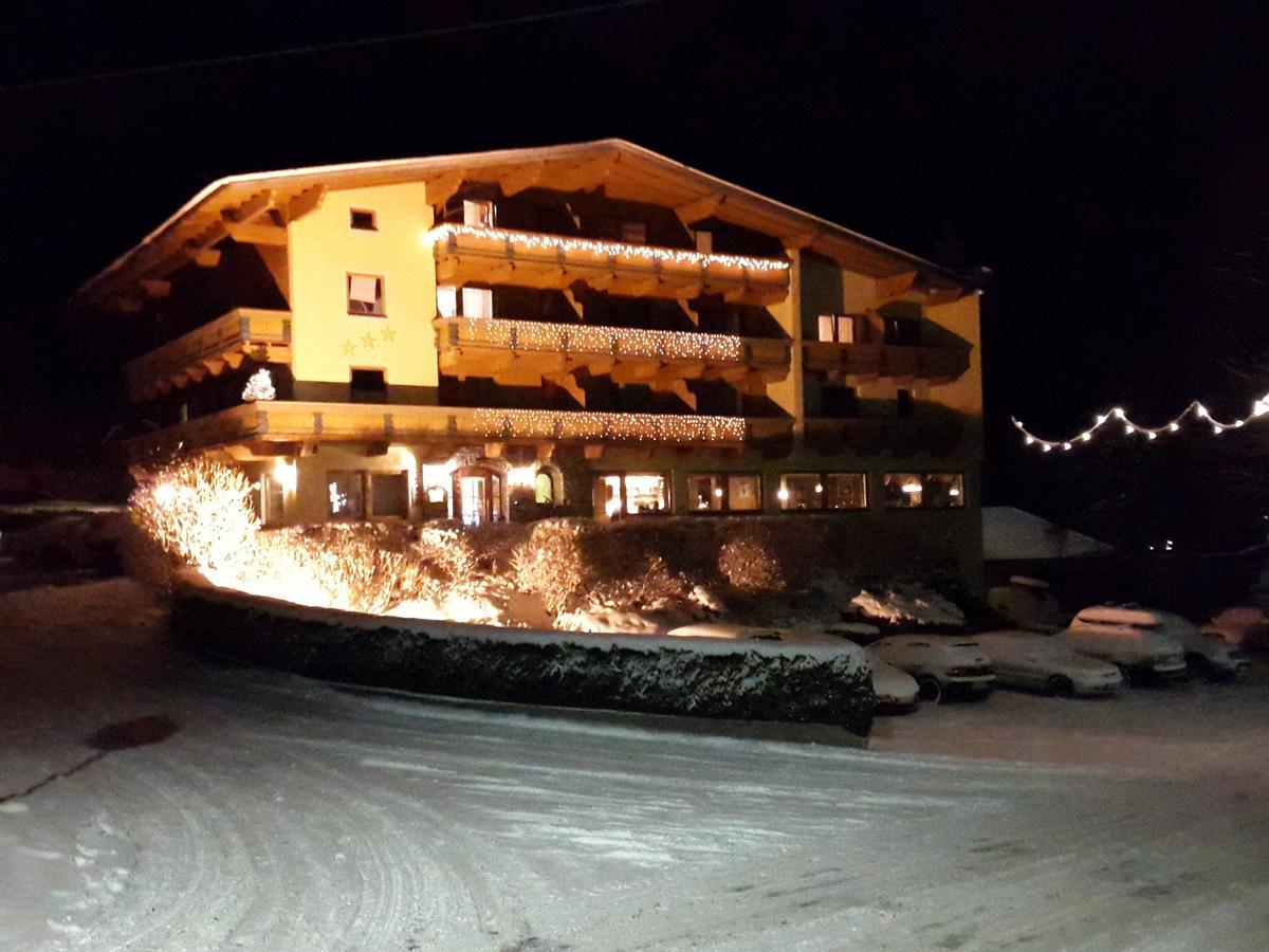 Hotel Gasthof Jaeger Zillertal Schlitters Bagian luar foto