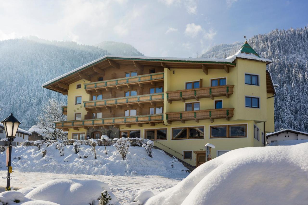 Hotel Gasthof Jaeger Zillertal Schlitters Bagian luar foto